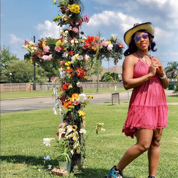 Meet your Posher, Gigi - Picture 1 of 1